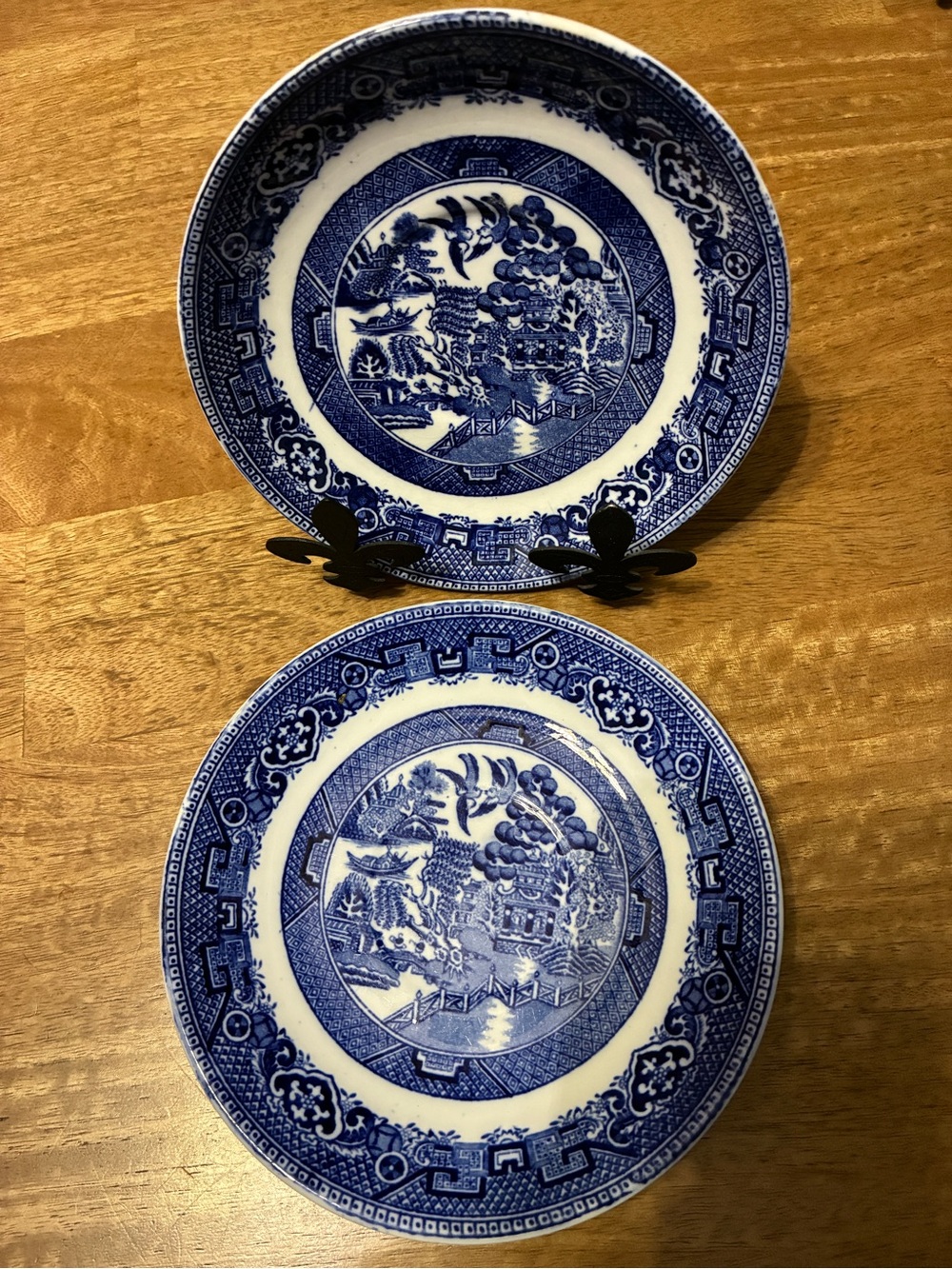 Blue Willow-Style Decorative Ceramic Salad Plates, Set of 2 6”
